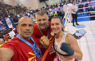 Јадранка Темелкова обезбеди бронза на СП во кик-бокс, утре ќе се бори за финале