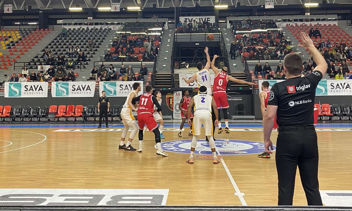 Во интересна завршница Феникс го доби Работнички