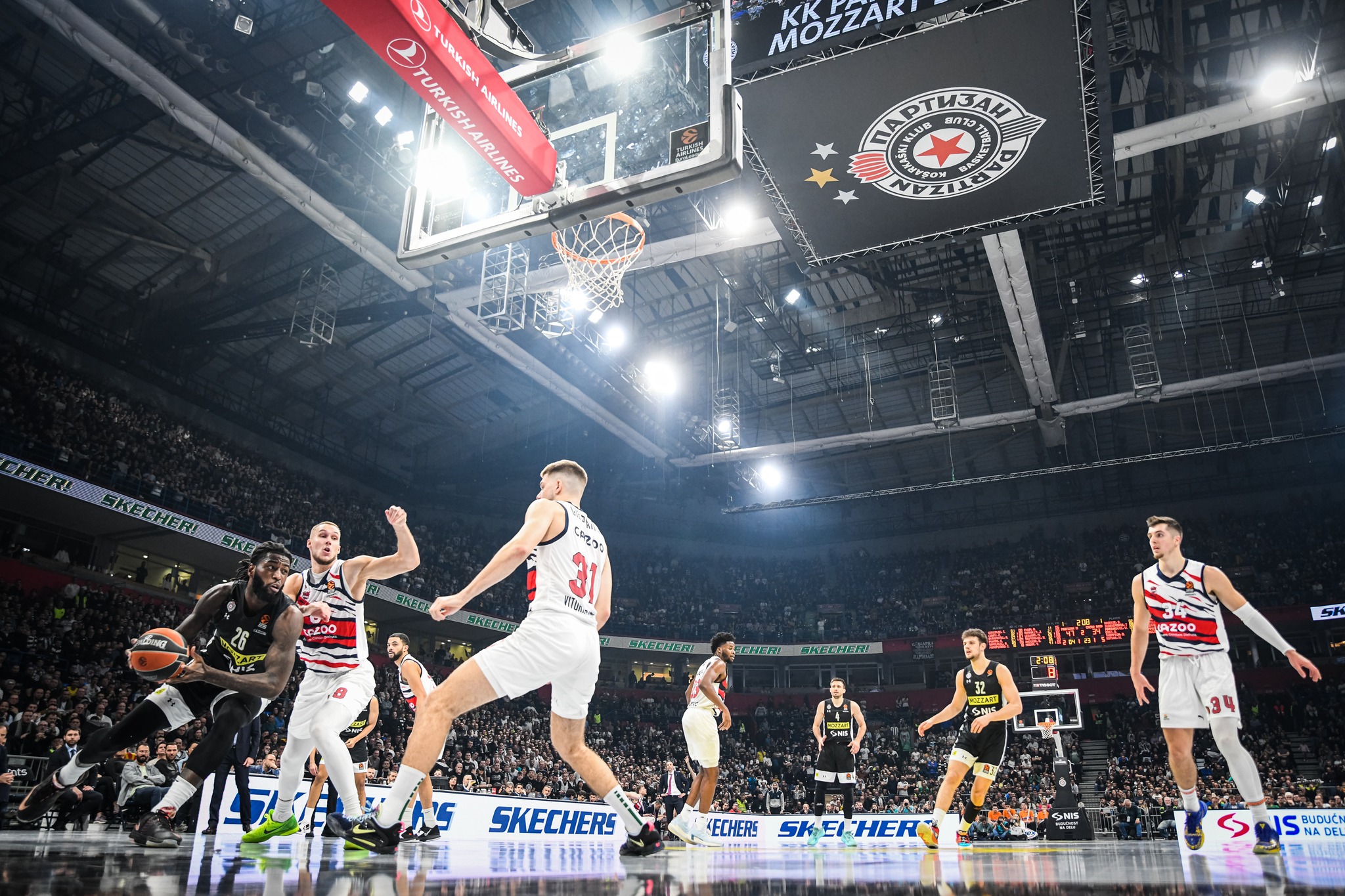 Партизан убедливо ја надигра Басконија