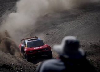 Сајнц и Брабек победници на првата етапа од релито Дакар