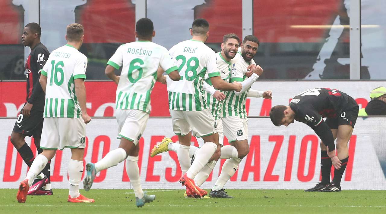 Дебакл на Милан, Сасуоло го наполни голот на шампионот