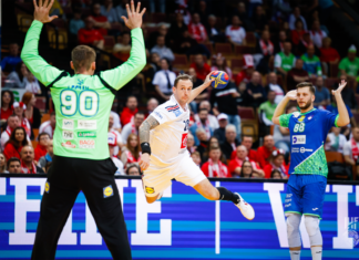 (ВИДЕО) Лесјак во еден напад одбрани три шута на противниците