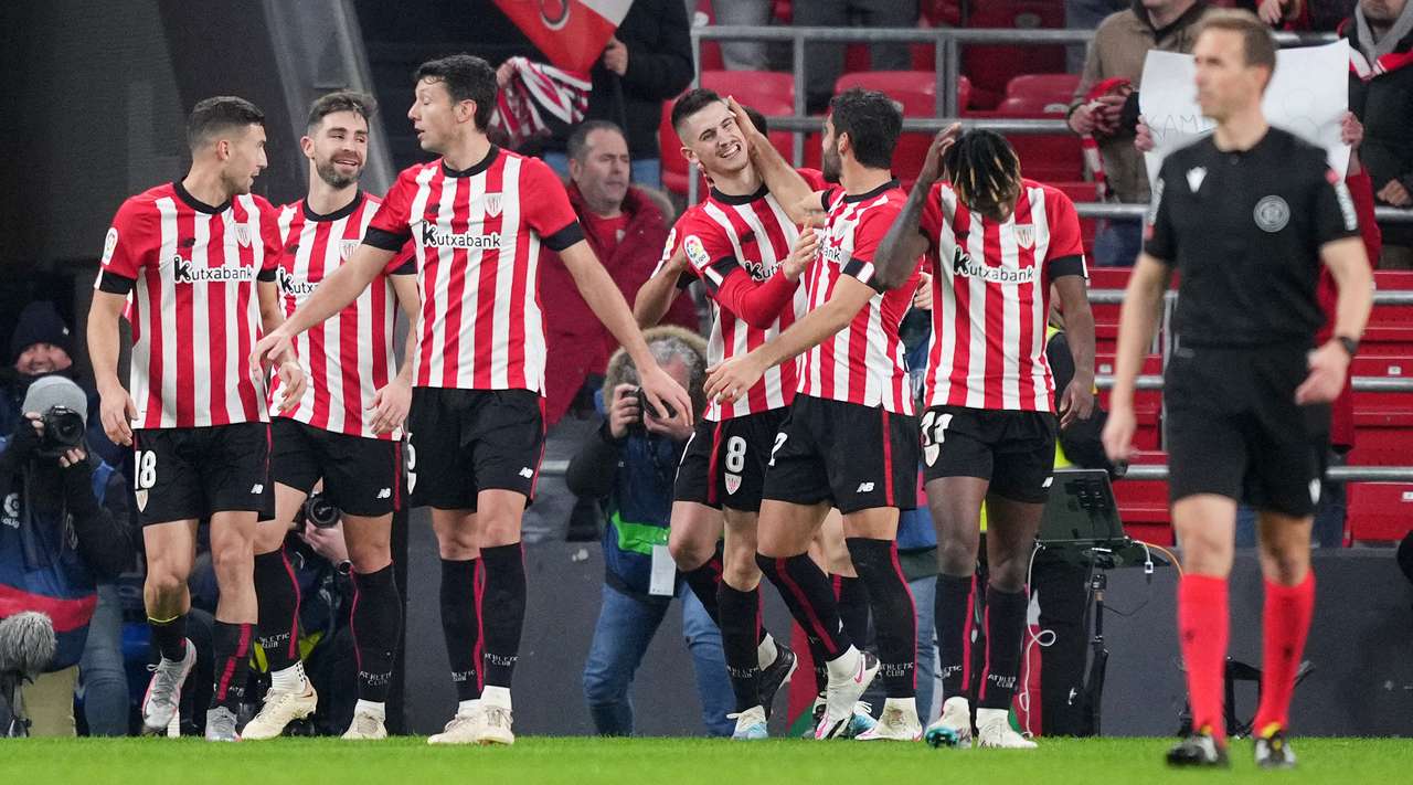 Атлетик Билбао победи по пауза од два месеци, Санкет со хет-трик