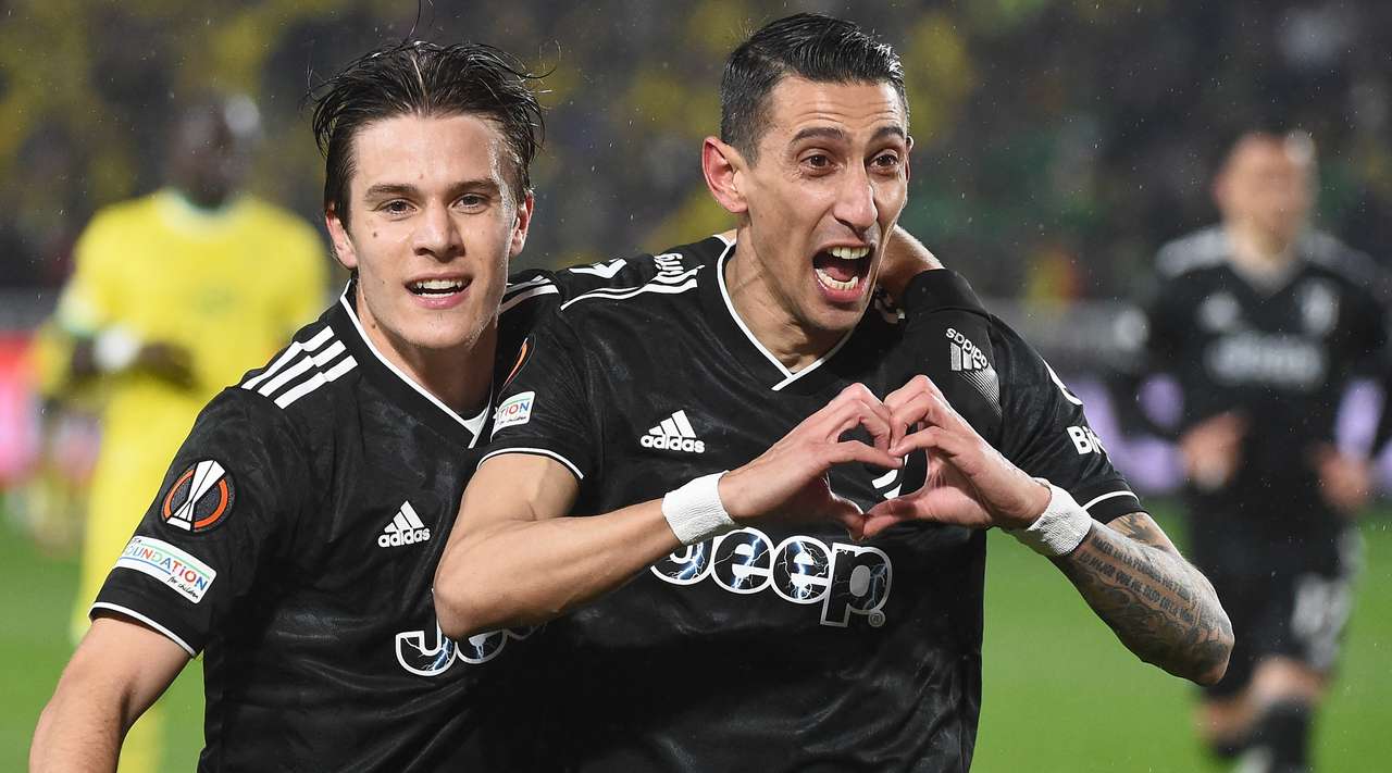 (ВИДЕО) Магија и хет-трик на Ди Марија, Јувентус моќно го исфрли Нант