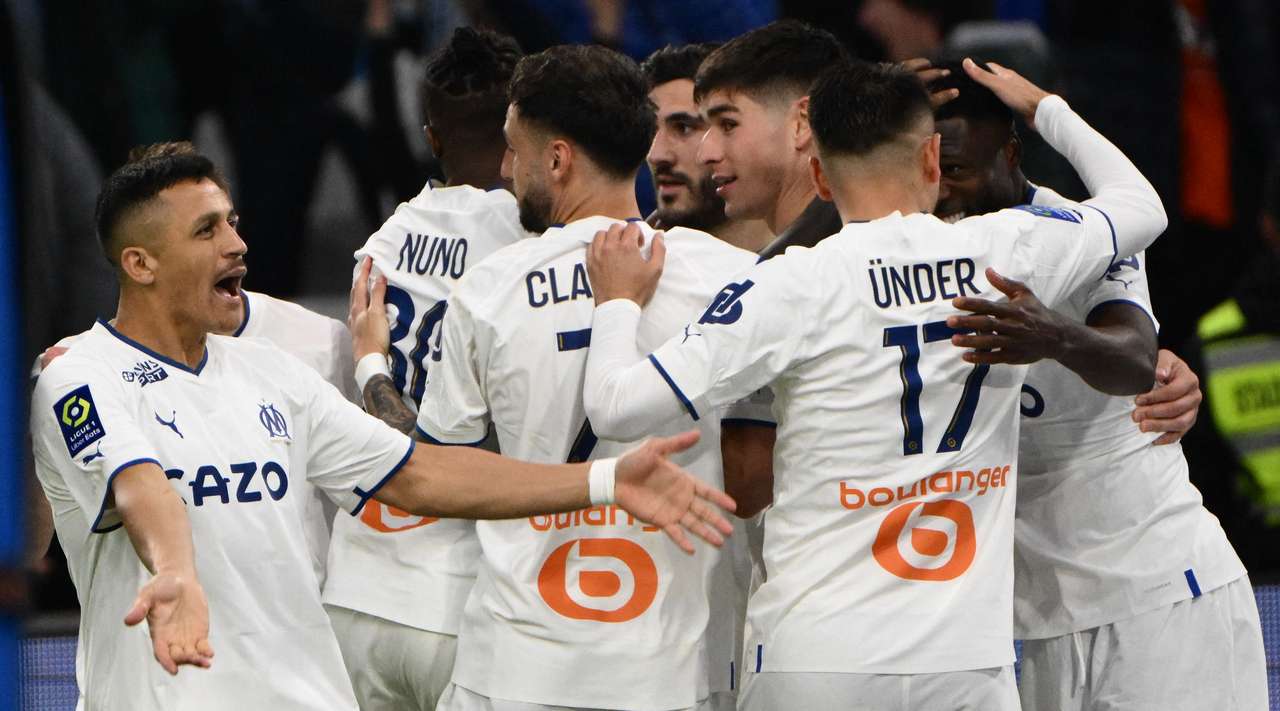 (ВИДЕО) Марсеј и со 10 играчи остана не поразен