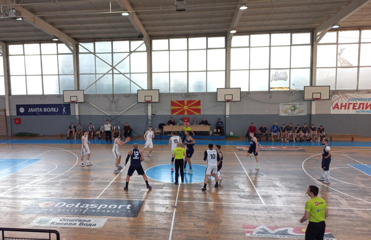 „Ангелите“ во вистинско светло, го надиграа Шкупи со 26 разлика