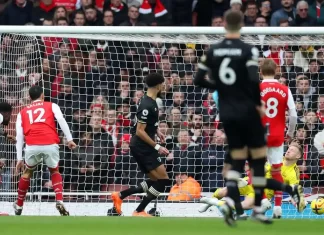 (ВИДЕО) За 10 секунди Арсенал прими гол !