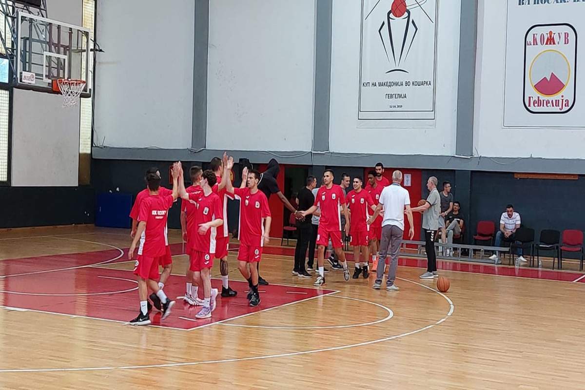 Кожув го надигра ТФТ Mоцарт