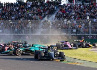 (ВИДЕО) Верстапен најснаодлив во хаосот во Мелбурн