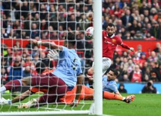 (ВИДЕО) Тешко извојувана победа на Јунајтед против Астон Вила