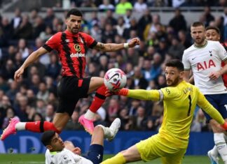 (ВИДЕО) Тотенхем и Челзи надигран пред своите навивачи