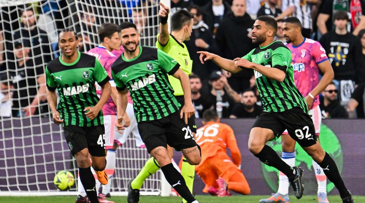 (ВИДЕО) Сасуоло приреди сензација и го победи Јувентус