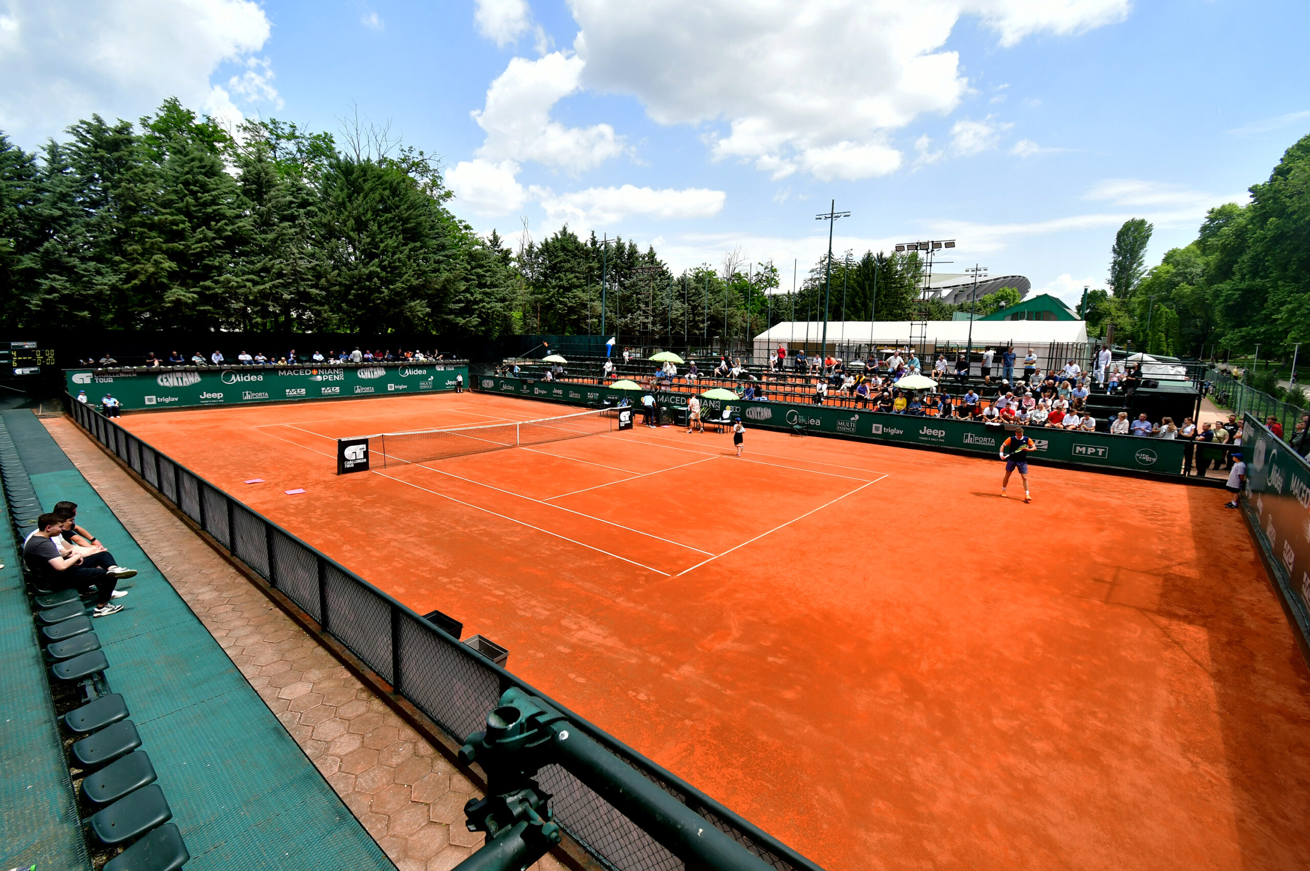 Стартуваат квалификациите на фјучрсот во Скопје