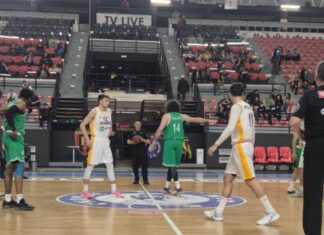 Феникс се избори за мајсторка со Пелистер