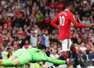 (ВИДЕО) Манчестер Ј. со убедлива победа го „завери“ пласманот во Лигата на шампионите