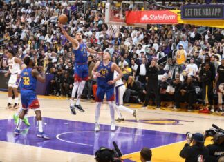 Денвер го дели една победа од големото НБА финале