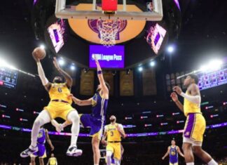 (ВИДЕО) Лејкерси го елиминираа шампионот Голден Стејт и закажаа финале со Денвер