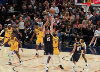 (ВИДЕО) Јокиќ и Мареј го предводеа Денвер до втора победа над Лејкерси