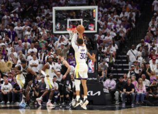 (ВИДЕО) Со НБА рекордот на Кари, Голден Стејт ја доби мајсторката со Сакраменто