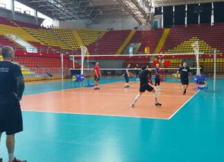 Миленковски ги одбра 14-мината за дуелот со Украина