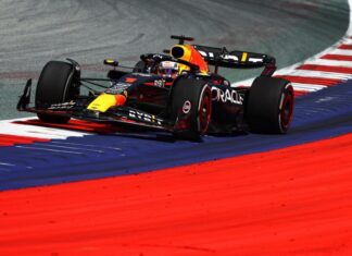 Верстапен победи на спринтот на „Ред Бул“