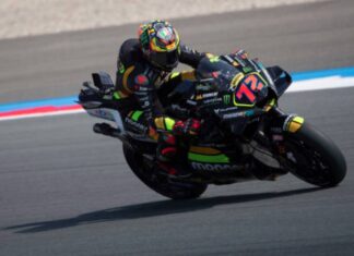 (ВИДЕО) Марко Безеки славеше на историската прва трка за ГН на Индија