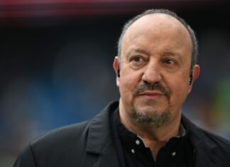 Бенитес се враќа во Шпанија, ја презема Селта