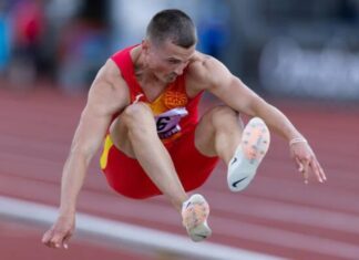 Трајковски со нов рекорд во сала во скок во далечина