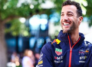 Шут карта за Де Врис, се враќа Рикиардо и тоа во тимот на Алфа Таури!