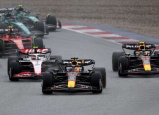 Еден-два победа на Ред Бул на спринтот во Австрија