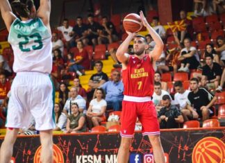 Младинците без право на грешка против Британците