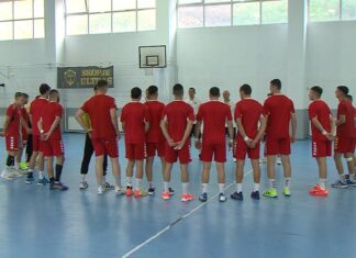 На стартот од Светското првенство (У19) против Норвешка