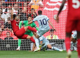 (ВИДЕО) Ливерпул славеше над Борнмут