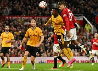 (ВИДЕО) Варан му донесе победа на Манчестер Јунајтед