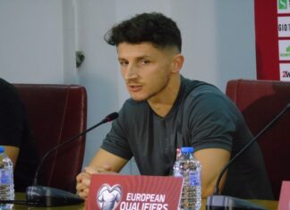 Eнис Барди: Ако играме заедно како еден можеме до добар резултат