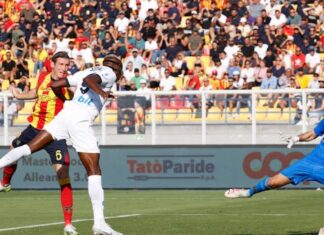 (ВИДЕО) Елмас од клупата се радуваше на нова победа на Наполи