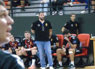 Столе Стоилов самостојно ја почнува тренерската кариера