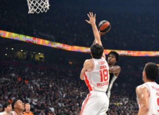 Партизан ја доби Црвена Звезда во првото дерби од Евролигата