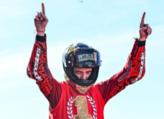 (ВИДЕО) Бањаја со стил и победа во Валенсија ја одбрани шампионската титула во Мото ГП