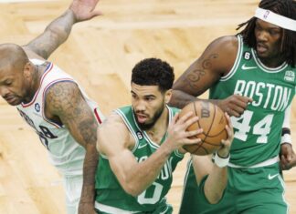 Тејтум собори рекорд на Селтикс, Јокиќ повторно го предводи Денвер до победа