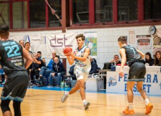 Стефанов не престанува да импресионира со настапите во Италија