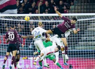 (ВИДЕО) Милан се спаси од срам во последната минута, Фиорентина со нова победа