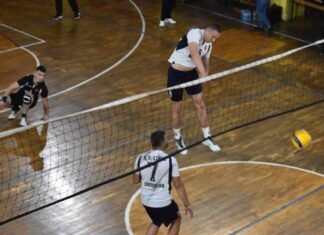 Лирија го одржува чекорот со водечката Струмица