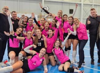 14 од 14 за одбојкарките на Струмица