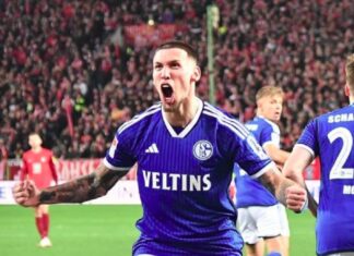 Чурлинов стартуваше со гол за Шалке