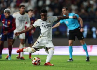 Винициус го предводеше Реал до победа над Барса и трофеј во Супер купот