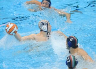 Шпанија е прв финалист на Европското ватерполо првенство