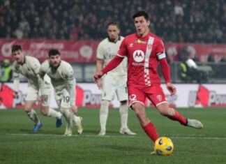 Монца го доби Милан во натпревар со шест гола