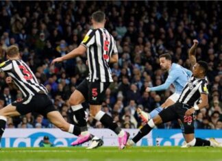 Манчестер Сити е вториот патник во полуфиналето на ФА купот