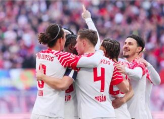 Едно полувреме за Елмас во победата над Дармштад, Баерн го уништи Мајнц